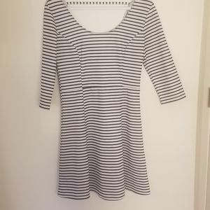 Scoop neck striped dress